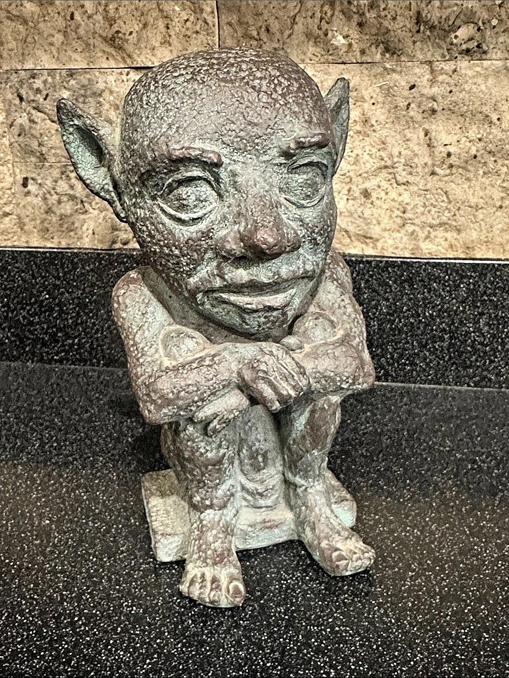VTG 1995 Universal Statuary Corp. Goblin Sculpture Patina Look